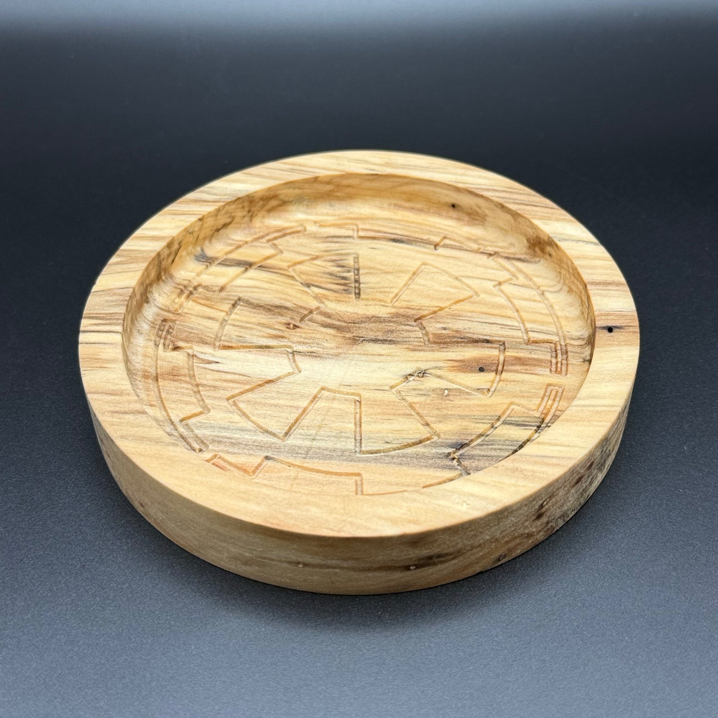 Ambrosia Maple Imperial Crest Tray